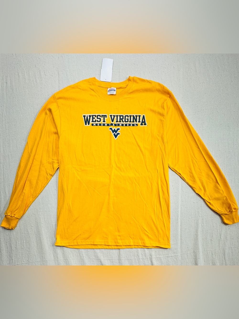 WVU West Virginia Mountaineers Hanes Heavyweight Long Sleeve Shirt Large NWT x